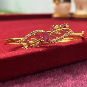Beautiful Hand Bracelet-3