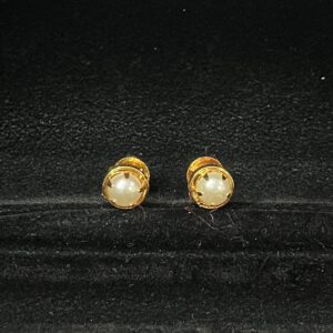 White Pearl Earrings