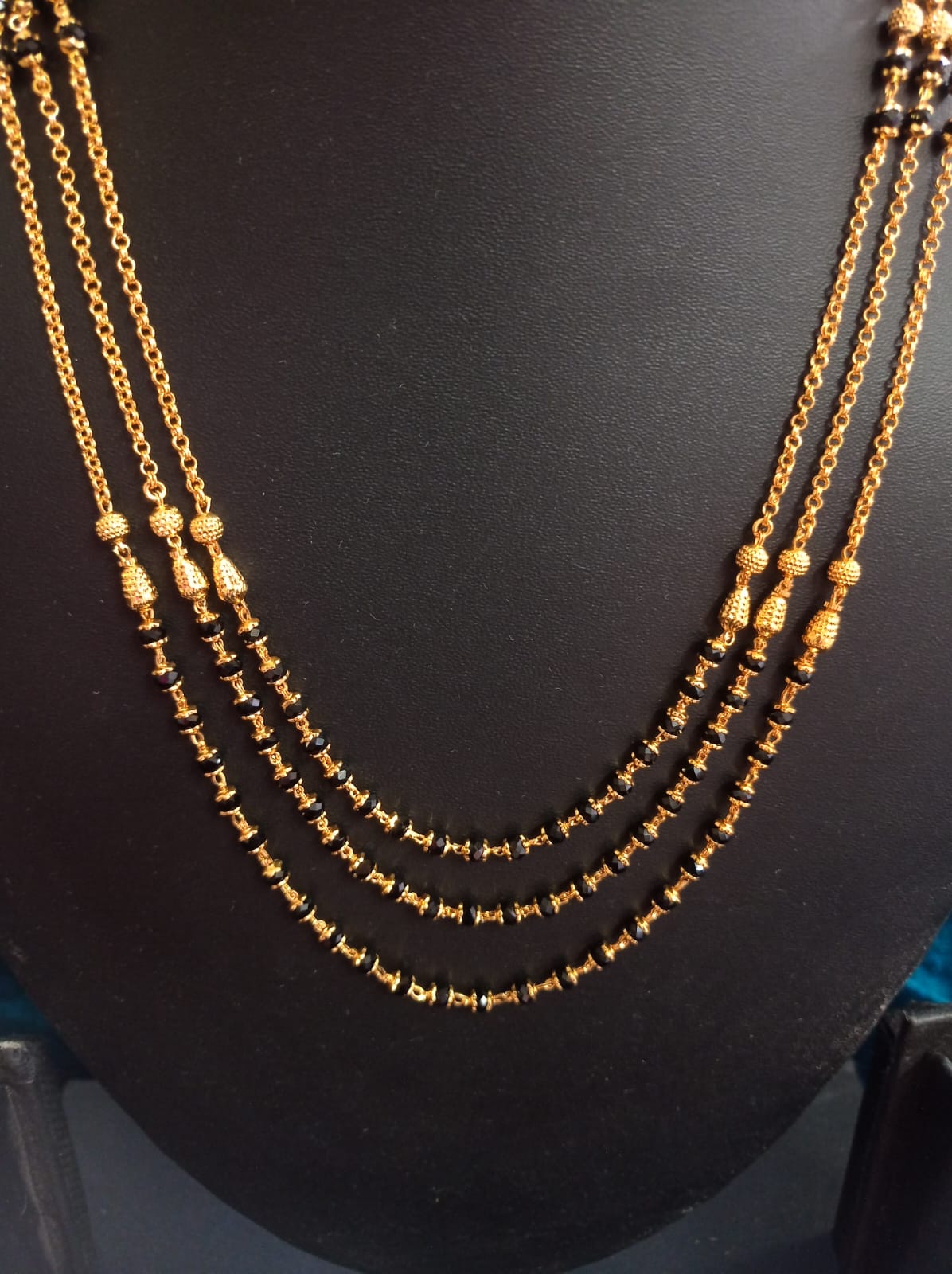 Pure Panchaloham Three-Layer Black Beads Chain - Image 3